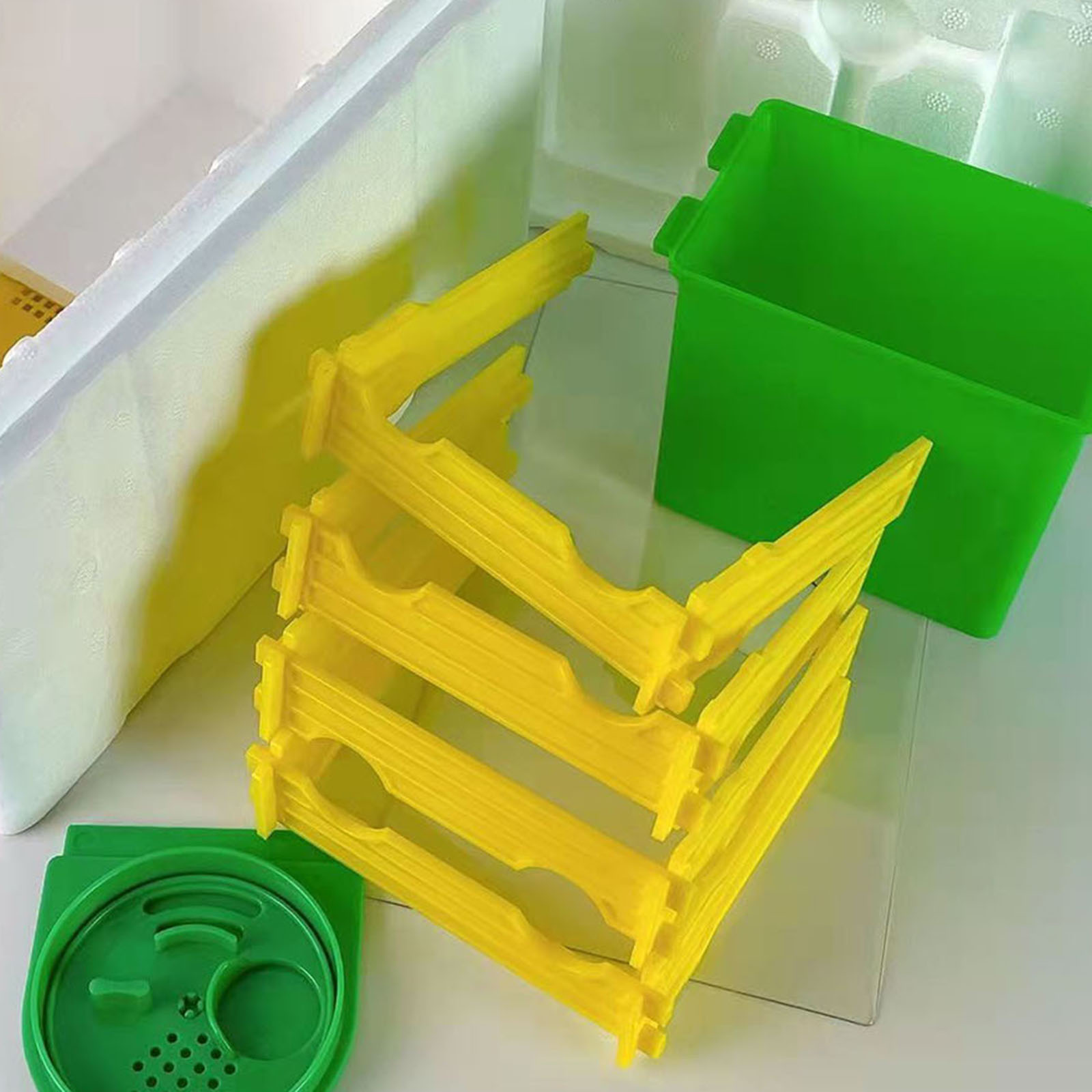 Kit de cría de reina de apicul - Gardening Tools Essential reseña y precio